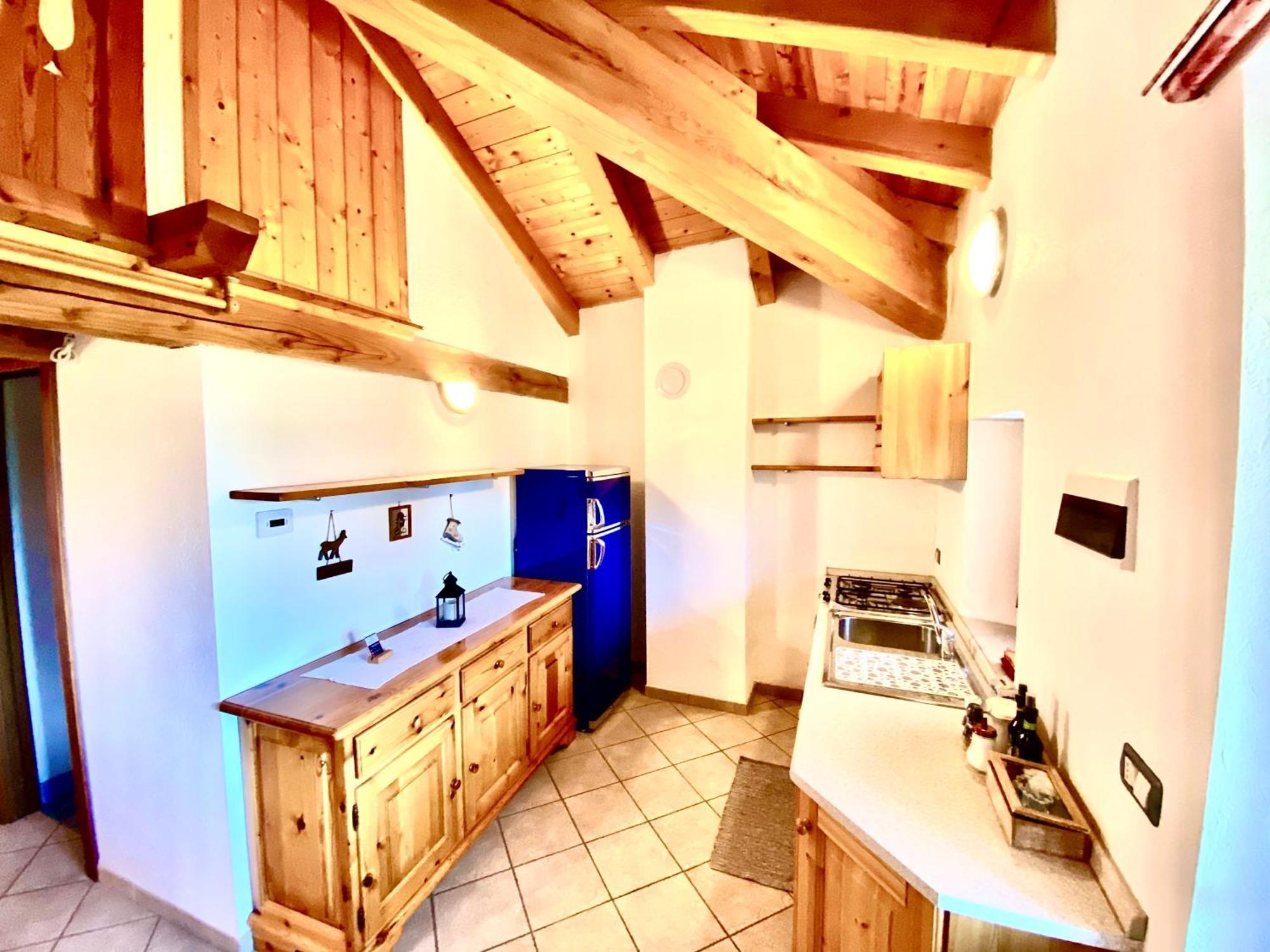 Attico Panoramico Con Soppalco Apartment Gignod ภายนอก รูปภาพ